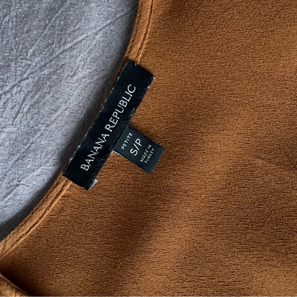 Banana Republic Marigold Peplum Top - Picture 4 of 5